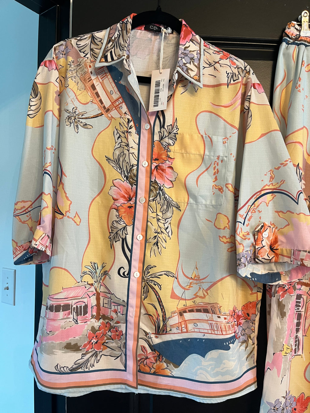 Adorable New 2 piece set size M