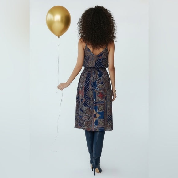 Paisley Print V‑Neck Midi Dress in Navy
