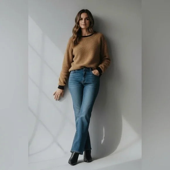 Le Lis Furry Congac Brown Sweater/Sweatshirt