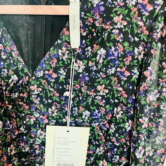 Multicolored Ruched V-Neck Long Sleeve Dress